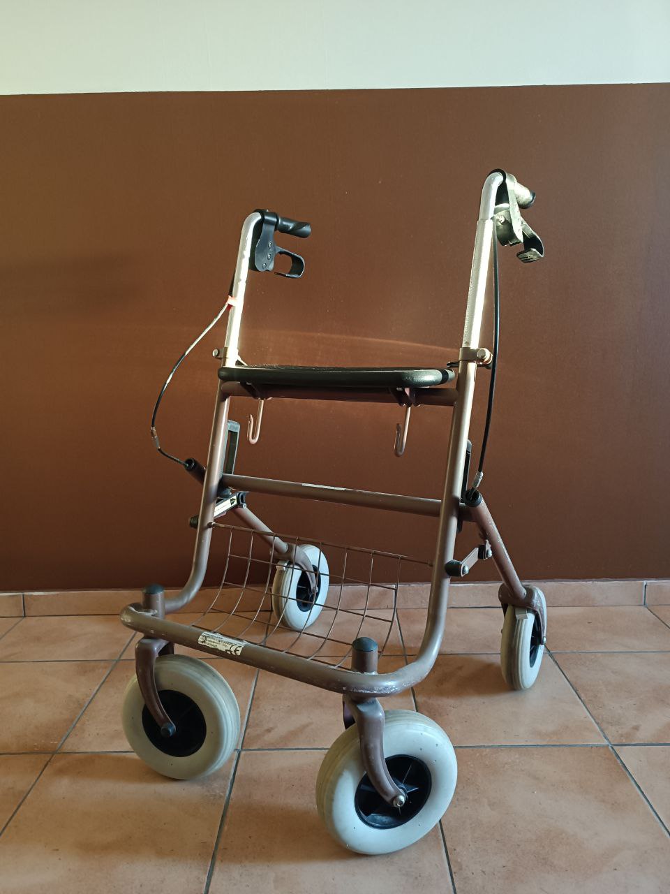 Ходунки роллаторы